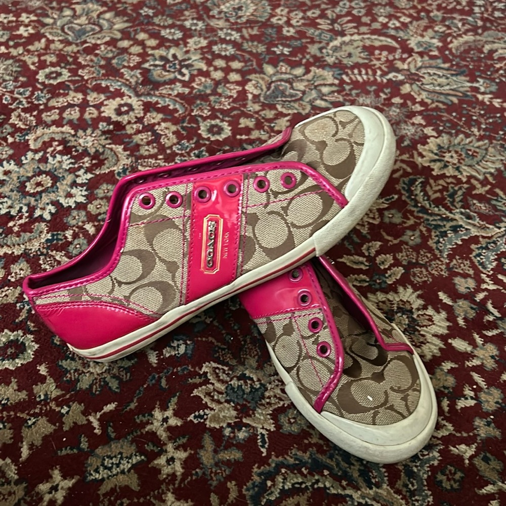 Coach Signature Sneakers Women's  8